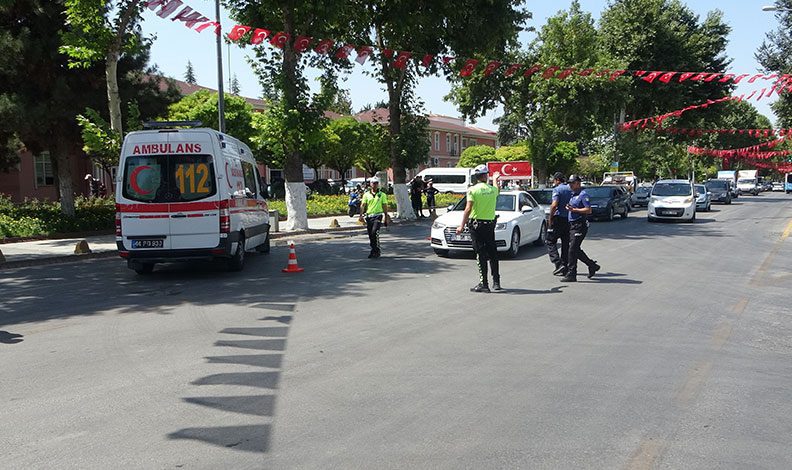 Malatya’da ambulansla otomobil çarpıştı: 1 yaralı