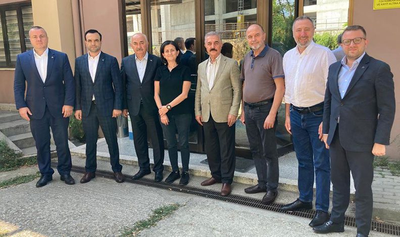 MHP’den Bursa Line TV’ye ziyaret