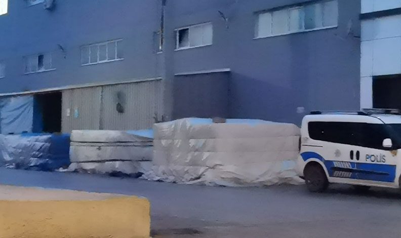 Bursa’da mobilya fabrikasında korkunç ölüm