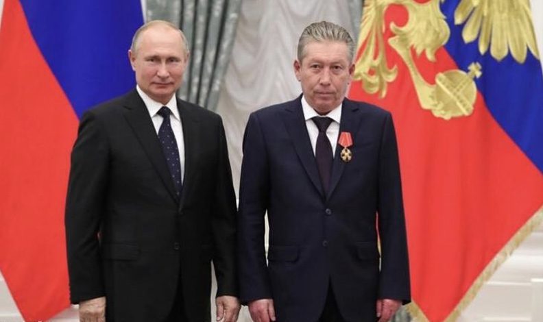 Rus yönetici pencereden düşüp öldü