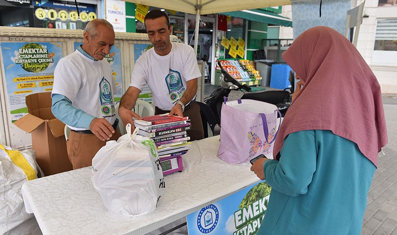 Eski kitaplar kırtasiye çekine dönüşüyor
