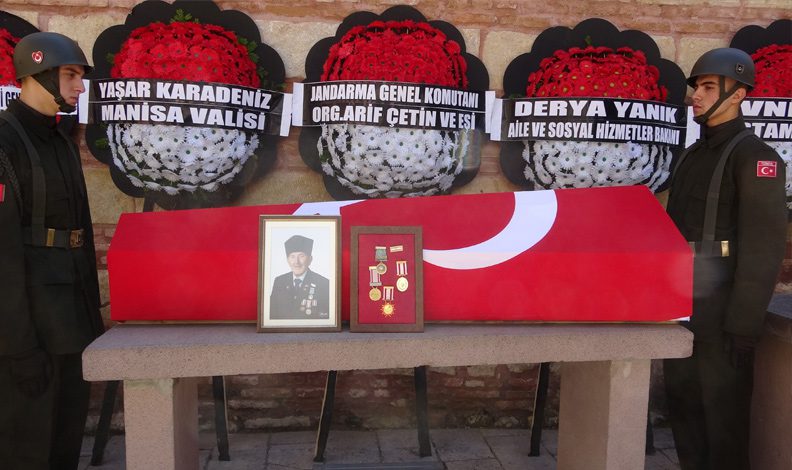 Türkiye’nin en yaşlı gazisine son veda