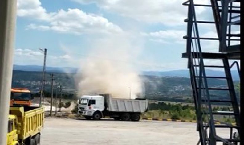 Kastamonu’da şantiyede hortum paniği