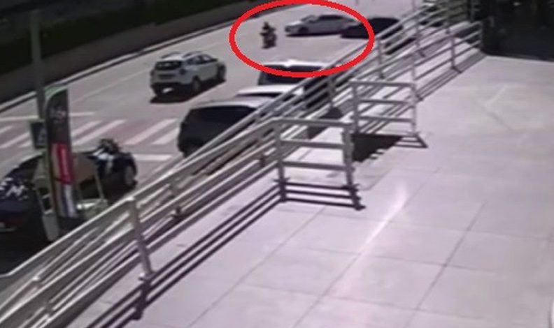 Bursa’da motosiklet sürücüsü kazada yaralandı