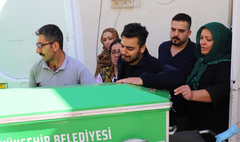 Minik Lina’nın cenazesi babasına teslim edildi