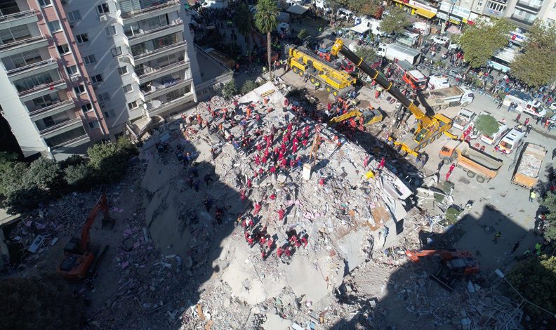 36 kişinin öldüğü apartmandan son anda kaçmış