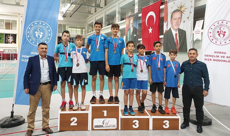 Büyükşehirli sporculardan 4 madalya