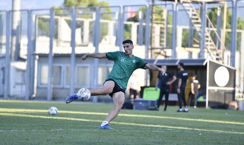 Bursaspor şut çalıştı
