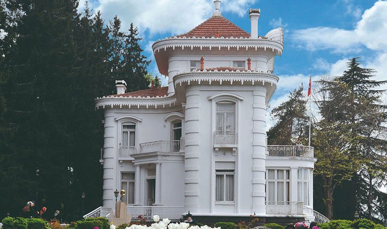 Atatürk Köşkü tadilata alınacak