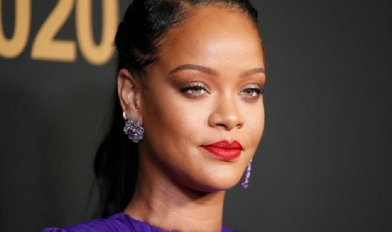 Rihanna’dan yeni şarkı geliyor