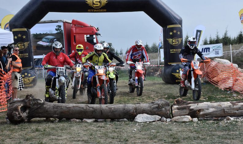 İnegöl’de motocross şovlar nefes kesti