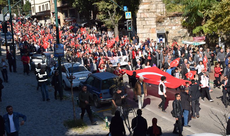 CHP Bursa’dan Cumhuriyet Bayramı kutlaması