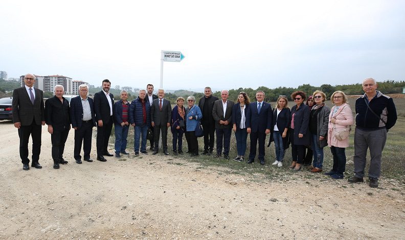 Merhum muhtarın adı mahallesinde yaşayacak
