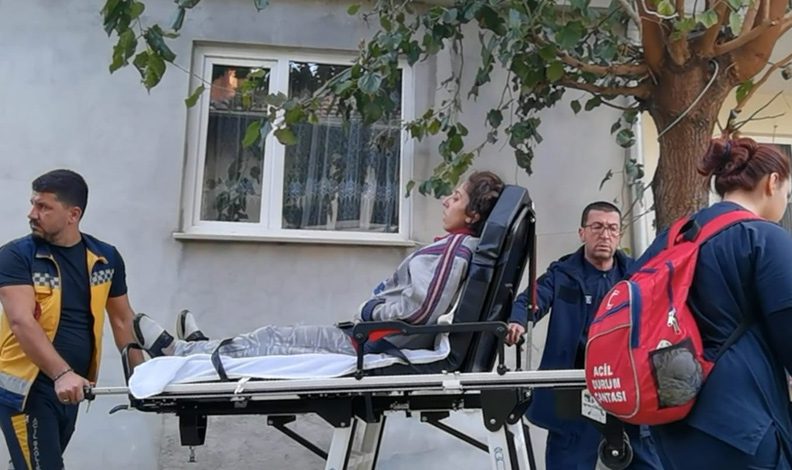 Bursa’da evde çıkan yangında 2 kişi dumandan etkilendi