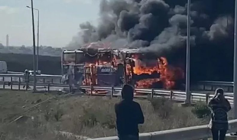 Yolcu otobüsü alev topuna döndü