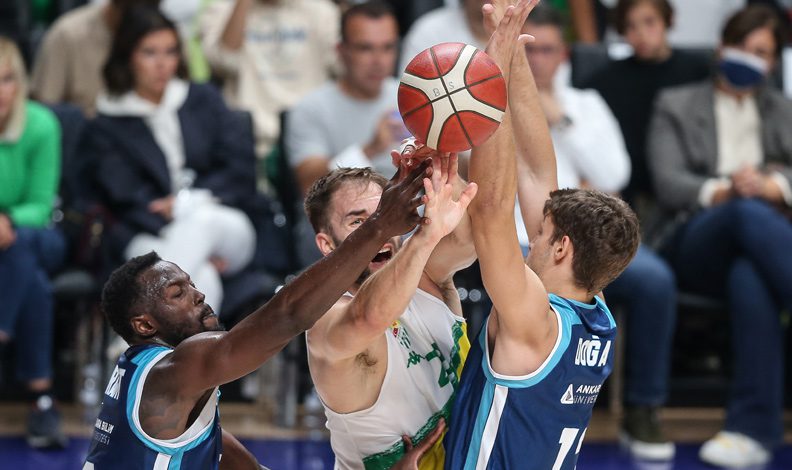 Frutti Extra Bursaspor: 79 – Türk Telekom: 63