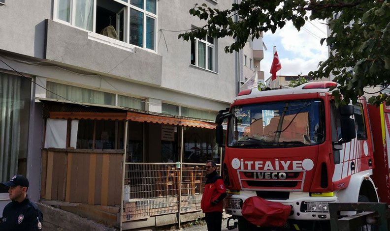 Kocaeli’de 17 yaşındaki kız yangında can verdi