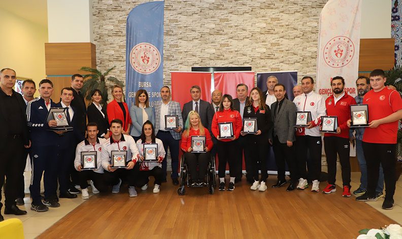 Yıldırım Belediyesi spor kulübüne ödül