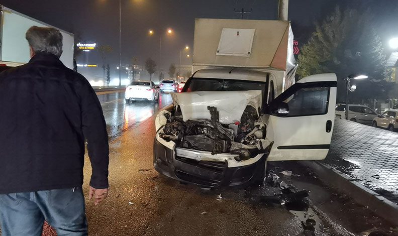 Bursa’da zincirleme kaza: 5 yaralı