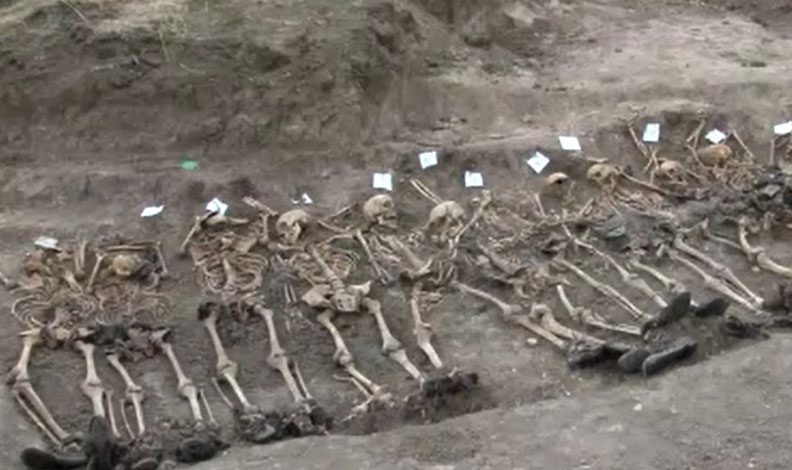 Karabağ’da Azerbaycanlılara ait toplu mezar bulundu