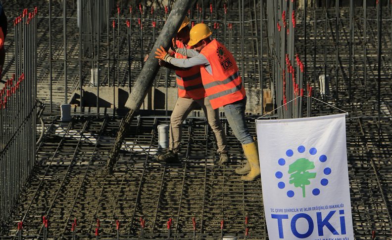Diyarbakır’da sosyal konutların temeli atıldı