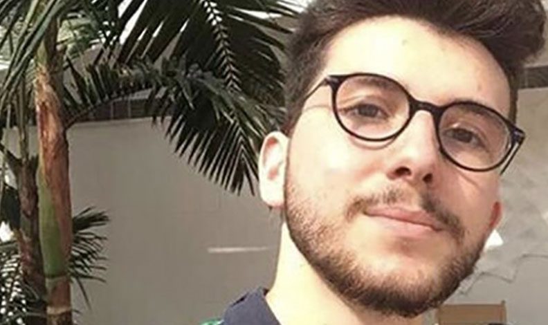 Otomobile çarpan motosikletli hayatını kaybetti