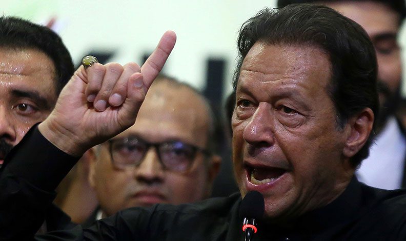 Pakistan eski Başbakanı Imran Khan’a 5 yıl siyasi yasak