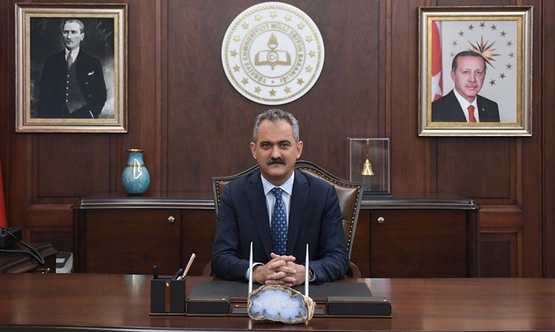 Bakanı Özer’den Öğretmenler Günü mesajı
