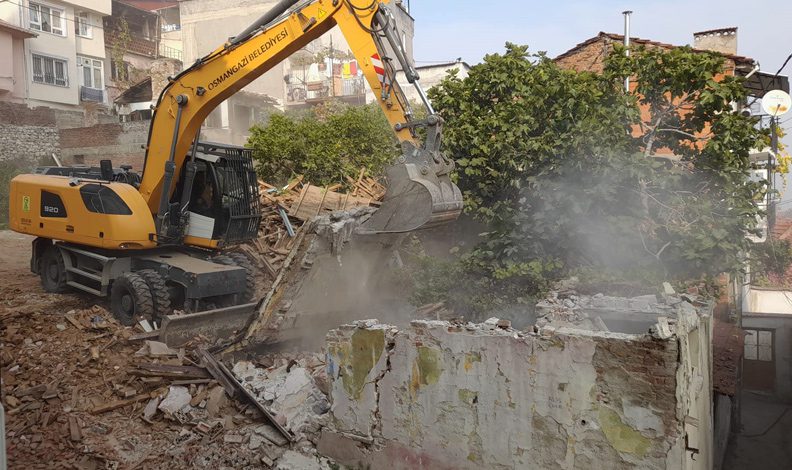 Osmangazi’den nefes aldıran yıkım