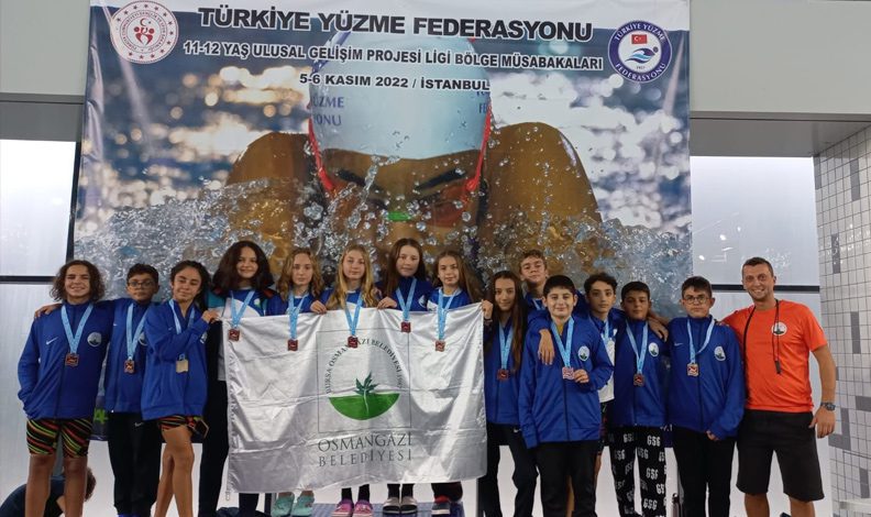 Osmangazili kulaçlar barajı geçti