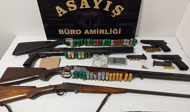 Gemlik’te şafak operasyonu