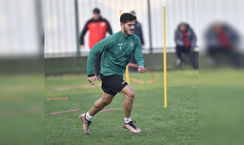 Bursaspor günü çift idmanla tamamladı