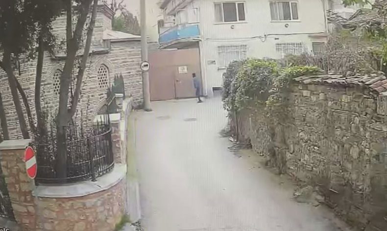 Bursa’da caminin kurşun levhalarını böyle çaldı