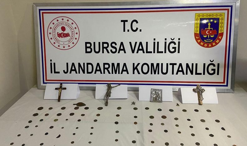 Bursa’da jandarmadan tarihi eser kaçakçılarına darbe
