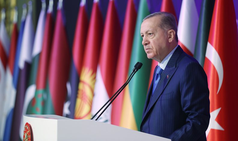 “Yunanistan’ın göçmen tavrı vahşet boyutuna varmıştır”