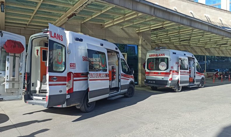 Siirt’te 7’nci kattan düşen genç kadın ağır yaralandı