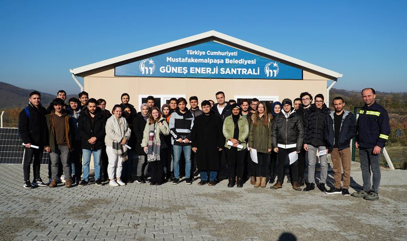 BTÜ öğrencileri GES Projesi’ni inceledi