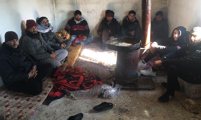 Şanlıurfa’da 83 kaçak göçmen yakalandı
