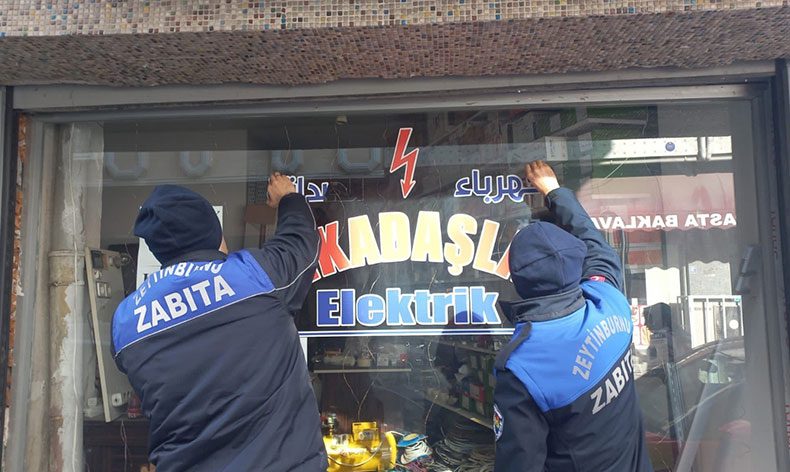 Zabıtadan Türkçe tabela uygulaması