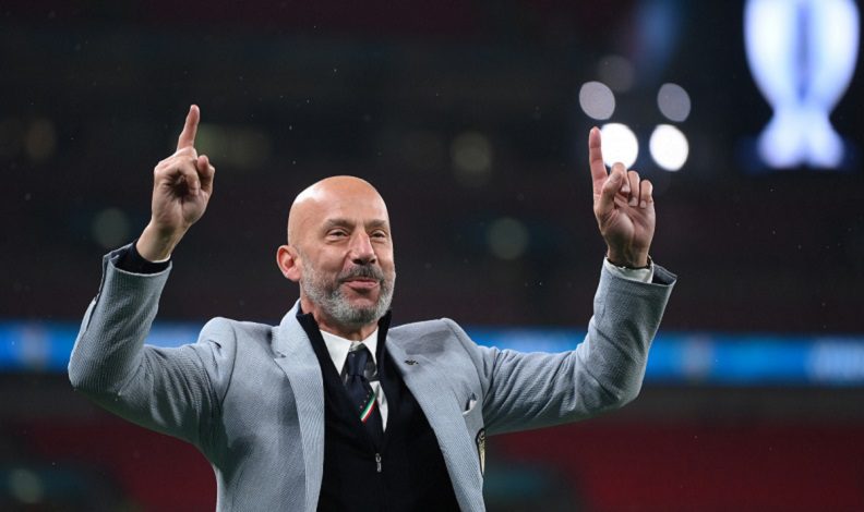 İtalyan efsane futbolcu Gianluca Vialli hayatını kaybetti