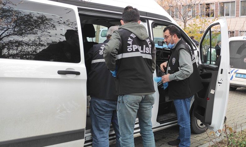 Kavgada bıçakla yaralandı
