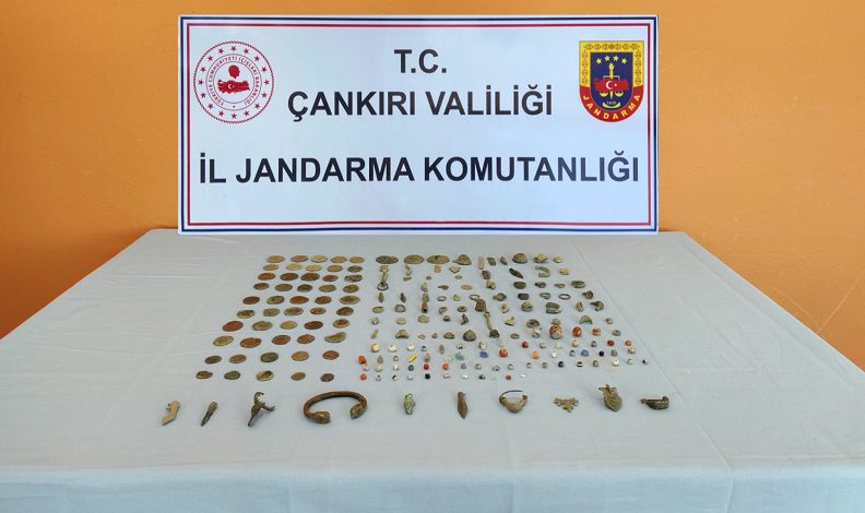 Çankırı’da 198 adet tarihi eser ele geçirildi