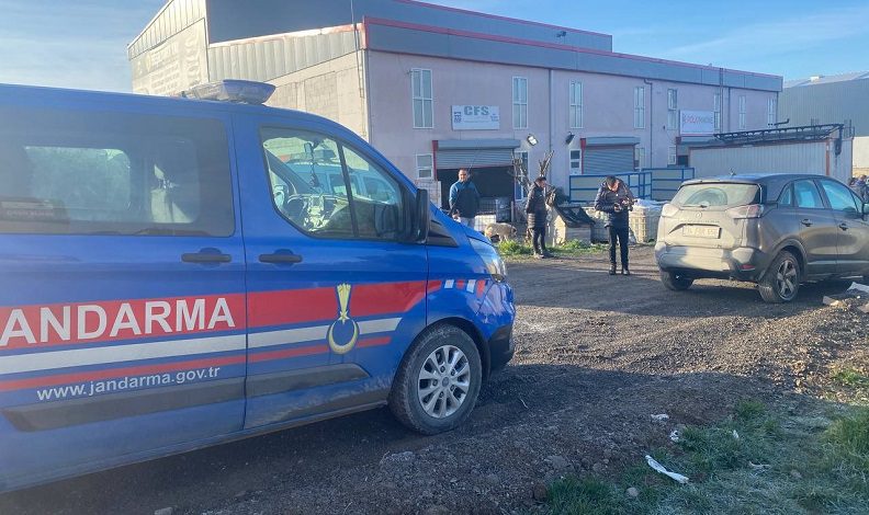 Yat boyası üreten iş yerinde facia