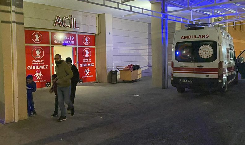 9 yaşındaki çocuk tüfekle annesini öldürdü