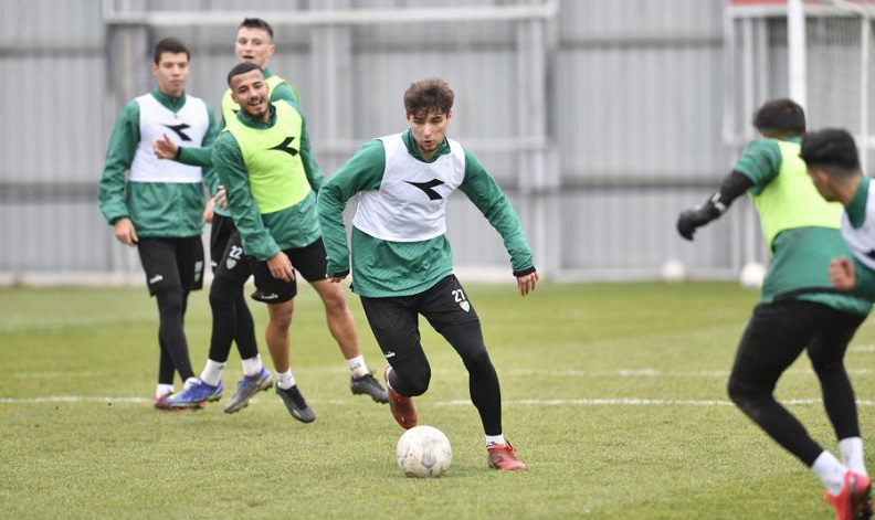 Bursaspor pas-pres çalıştı