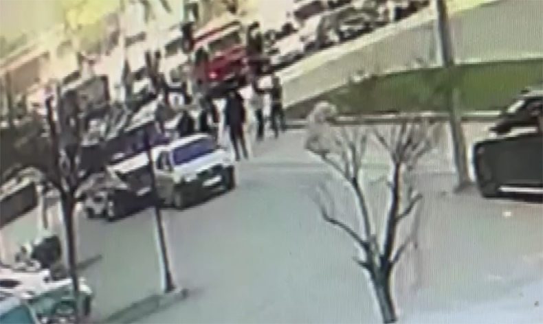Kaza yapan sürücülerin kavgası