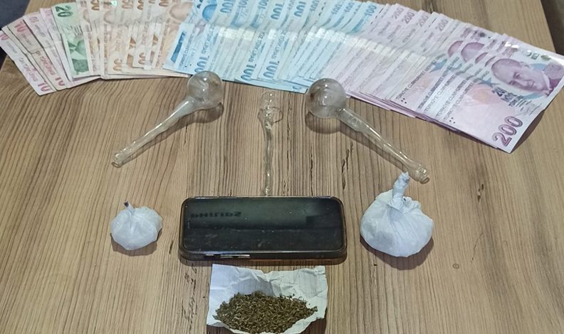 Bursa’da uyuşturucu şüphelisi 2 kişi yakalandı