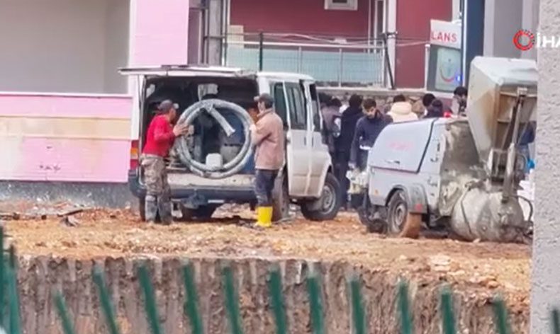 3. kattan ağabeyinin üzerine düştü