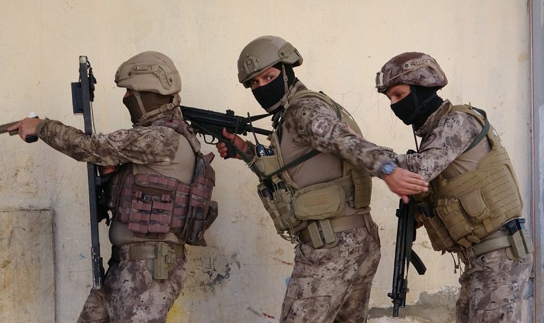 Bandırma’da DEAŞ operasyonu: 2 gözaltı