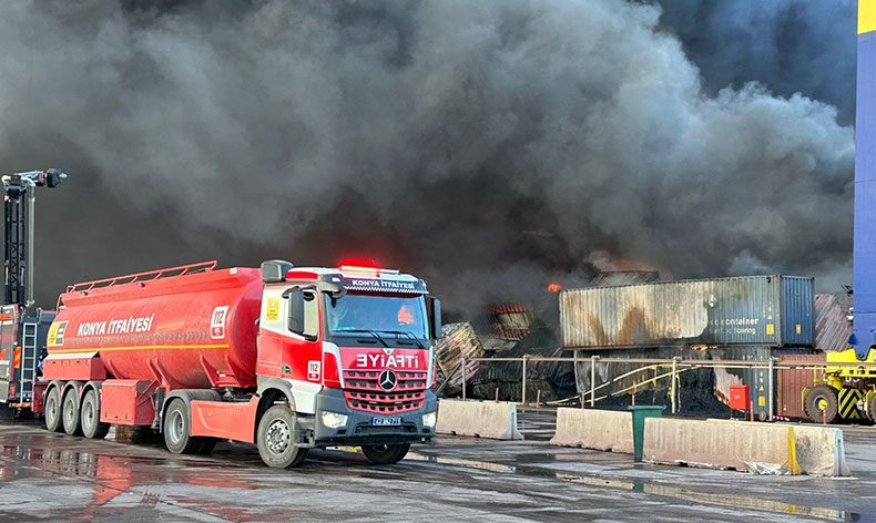 İskenderun Limanı’ndaki yangın kontrol altına alındı